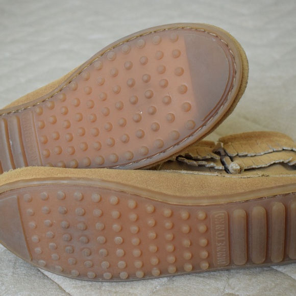 Minnetonka mocasin/ ankle booties - Picture 4 of 8